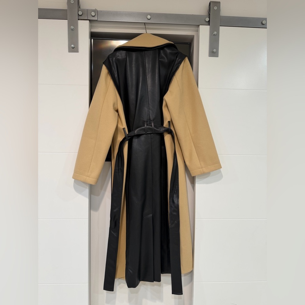 Topshop Black and Tan Women's Coat - Picture 8 of 10